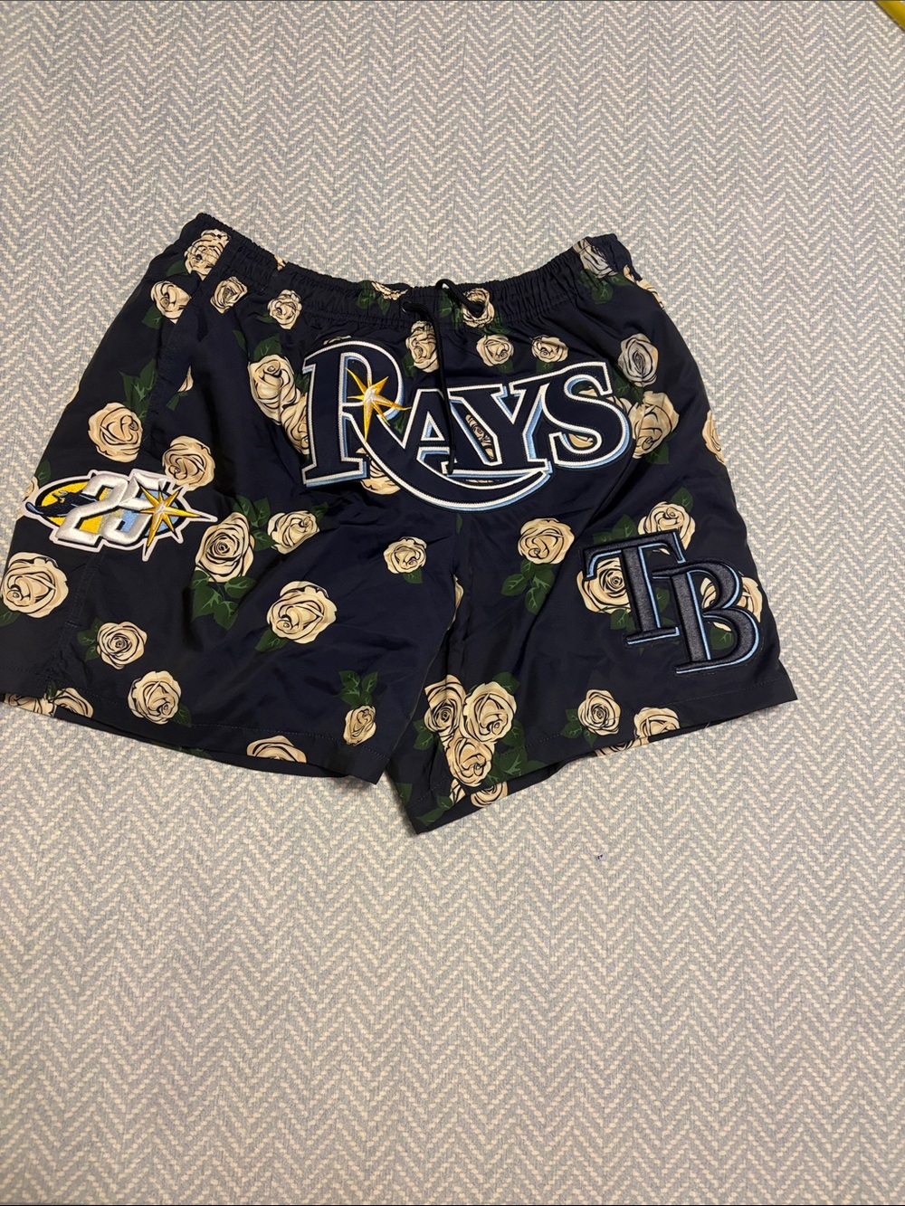 Pro standard Tampa Bay Rays Floral Logo Shorts - Navy with Cream Roses